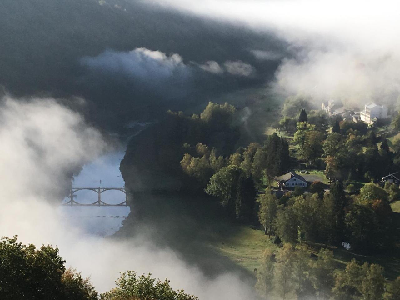 Gite La Semois A Mouzaive Vresse Sur Semois Exteriör bild